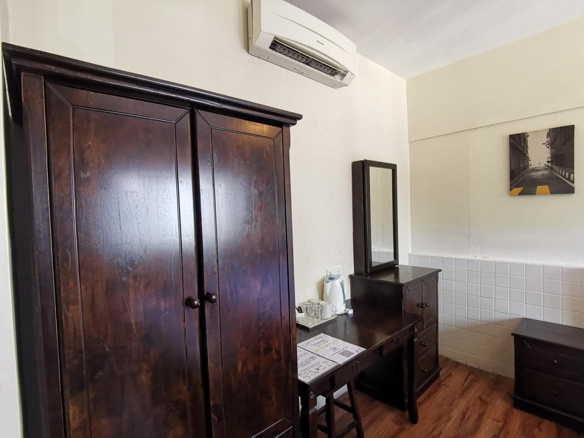 Hotel 8 Boutique By The Sea à Tanjung Tokong Extérieur photo