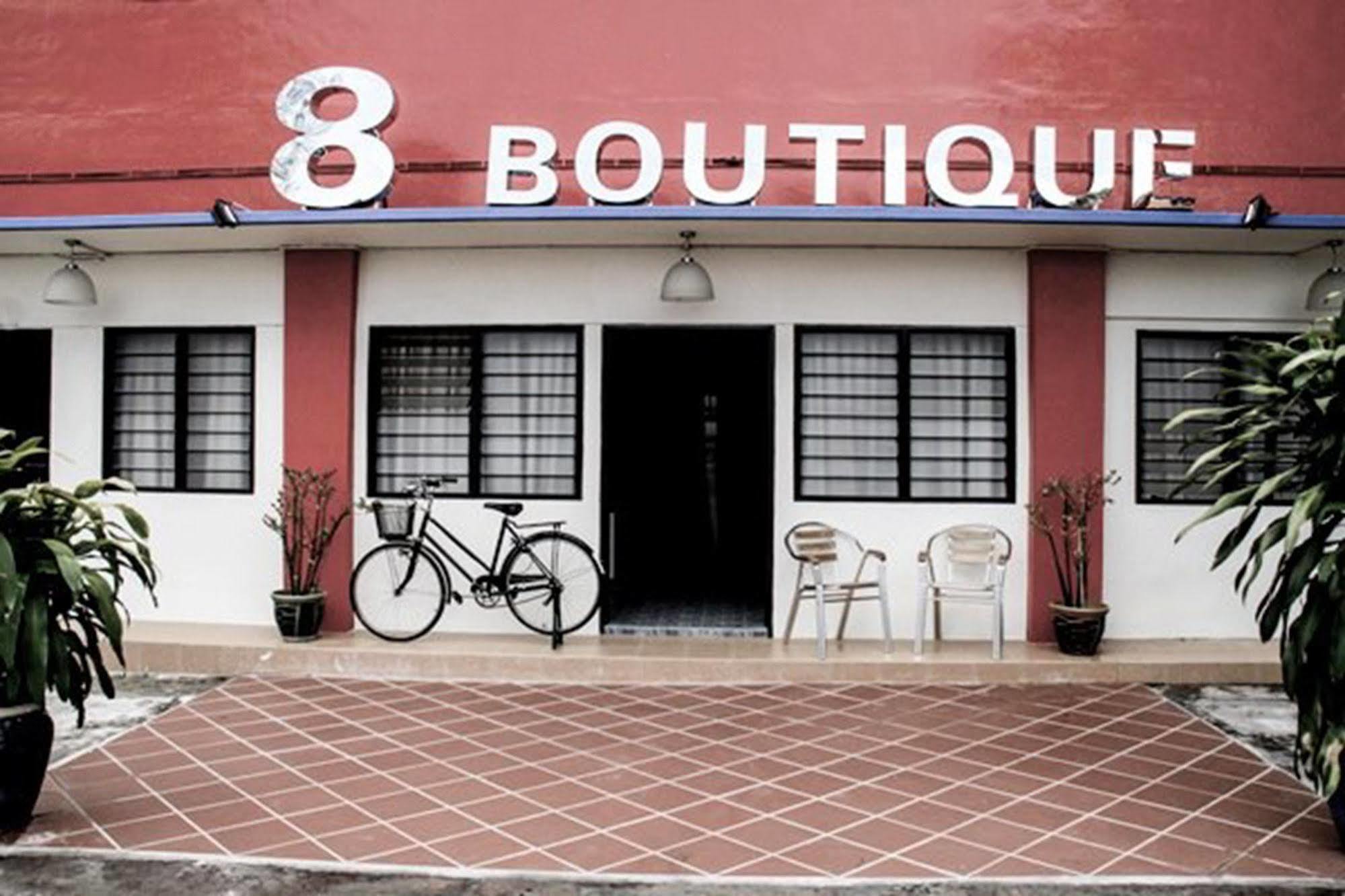 Hotel 8 Boutique By The Sea à Tanjung Tokong Extérieur photo