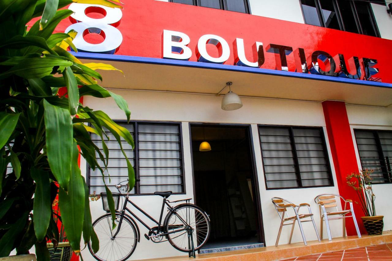 Hotel 8 Boutique By The Sea à Tanjung Tokong Extérieur photo